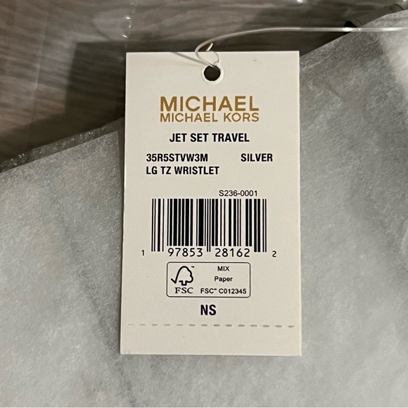 NWT $328 Michael Kors Jet Set Travel Large Studded Metallic Patchwork Wristlet - Picture 5 of 5